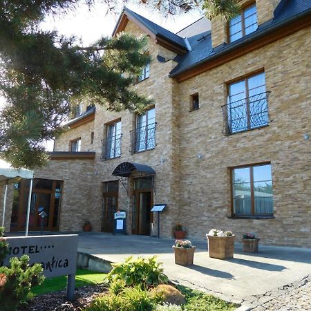 Hotel Villa Romantica Kolin Exterior photo